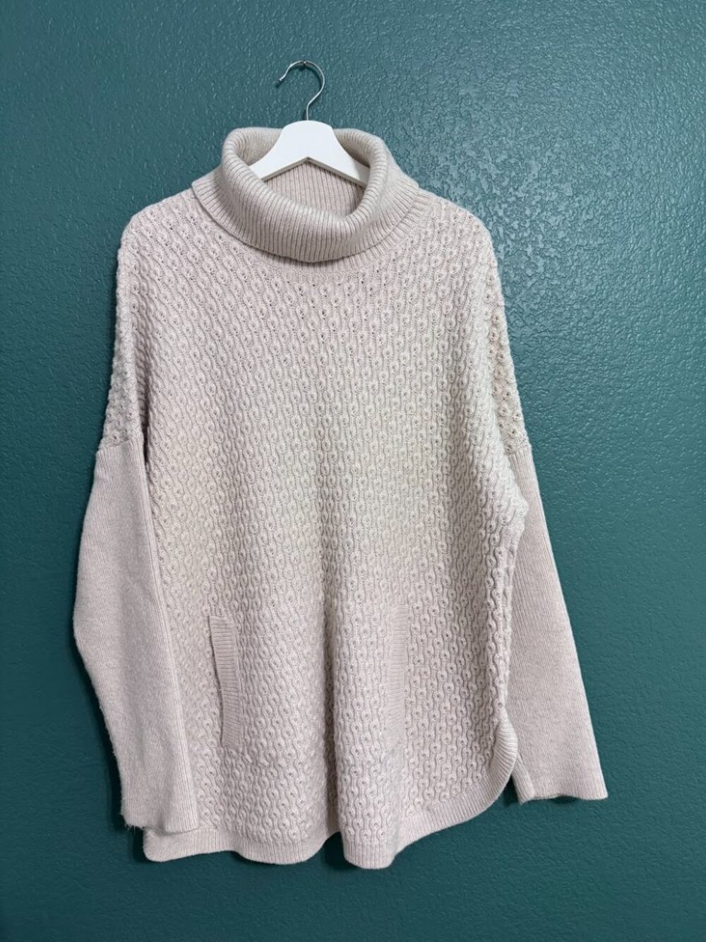 J.Jill Cream Textured Cable Knit Turtleneck Poncho Sweater with Pockets XL